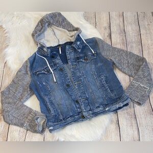 Free People denim jacket women’s size m